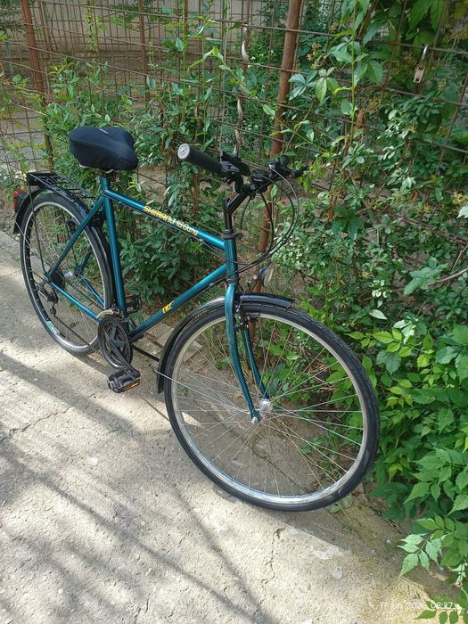 Vând bicicleta băieți  28 inch