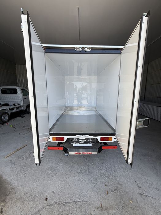 Лабо изотермик фургон бутка рефрежиратор