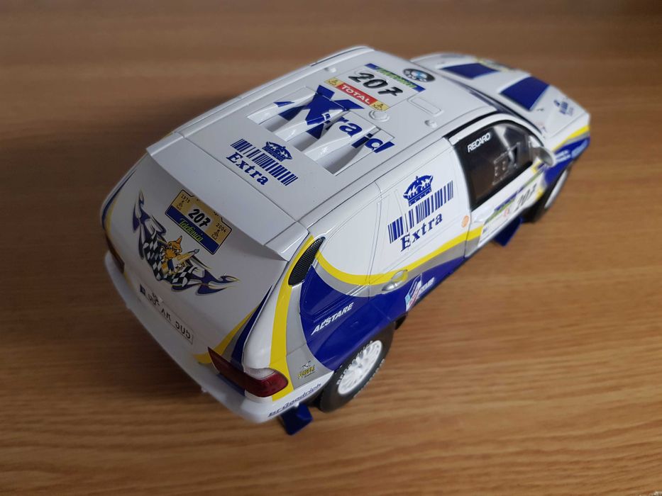 Macheta BMW X5 rally x-raid, scara 1/18, Solido