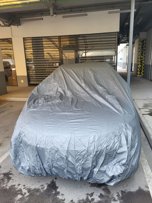 Универсальный водонепроницаемый автотент-чехол на все сезоны byd киа