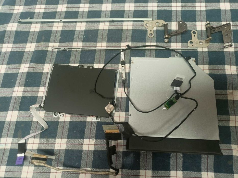 Elemente Acer Aspire VN7 792G