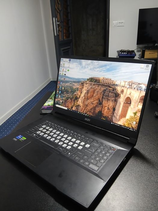 Notebook  I7 13avlod