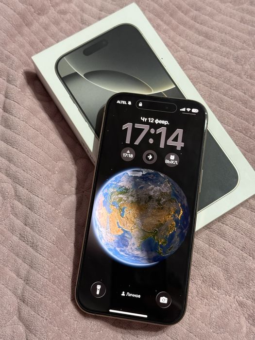 Iphone 16 pro золото