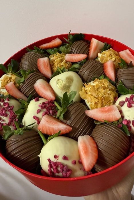 Клубника в шоколаде