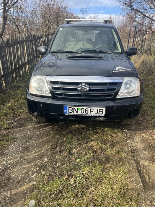 7174365J0 Suzuki Grand Vitara II Grille de calandre avant, 35.00