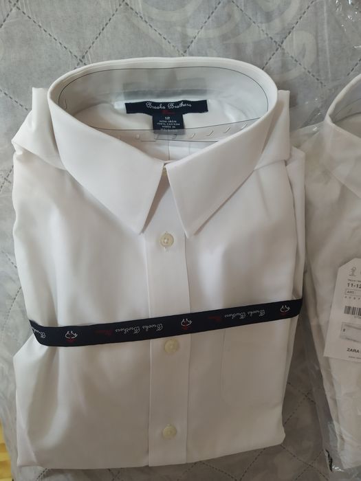 Рубашка с длинным рукавом белая (на 11-12 лет).