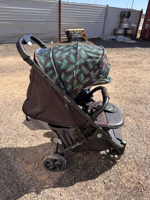 Детская коляска, отличное состояние, торг