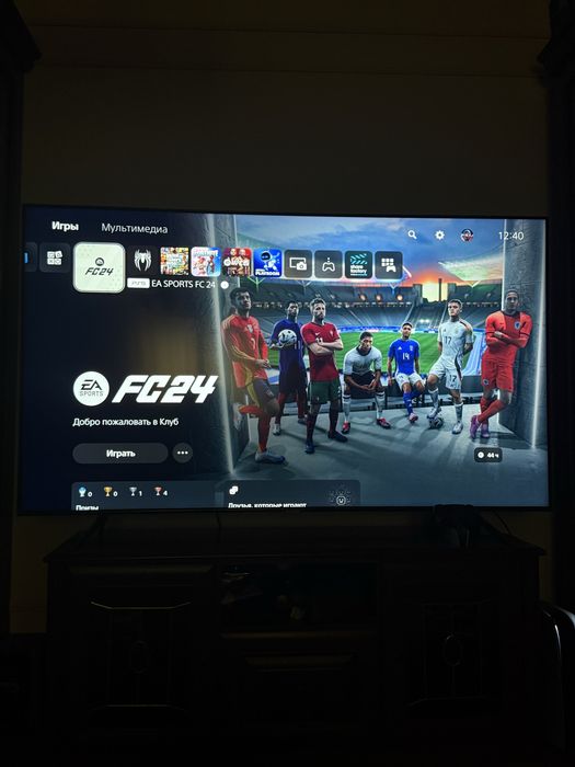 PlayStation 5(дисковой)+ игровой руль + 17 игр