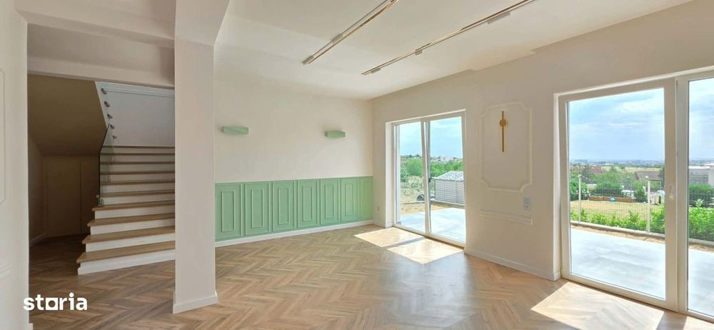 Casă de vânzare, zona dealurile Oradiei
