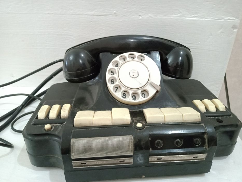 Многоканальный ретро-телефон из СССР