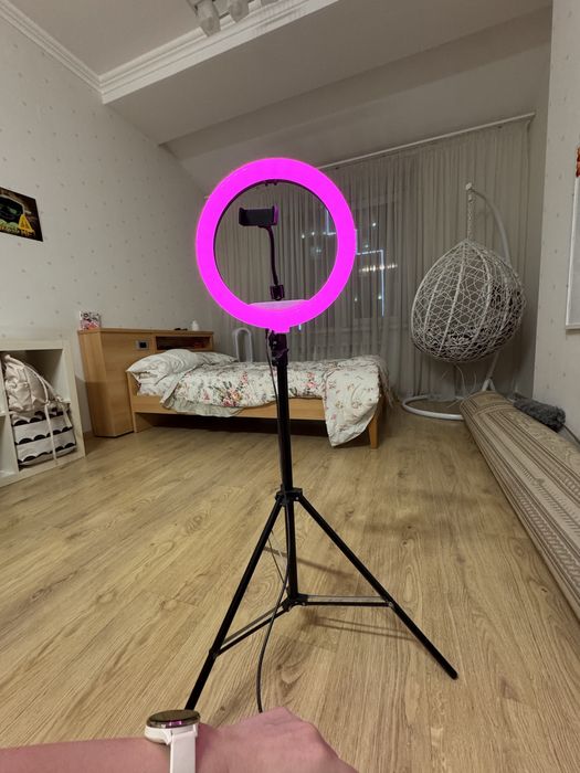 Селфи лампа и держатель для телефона