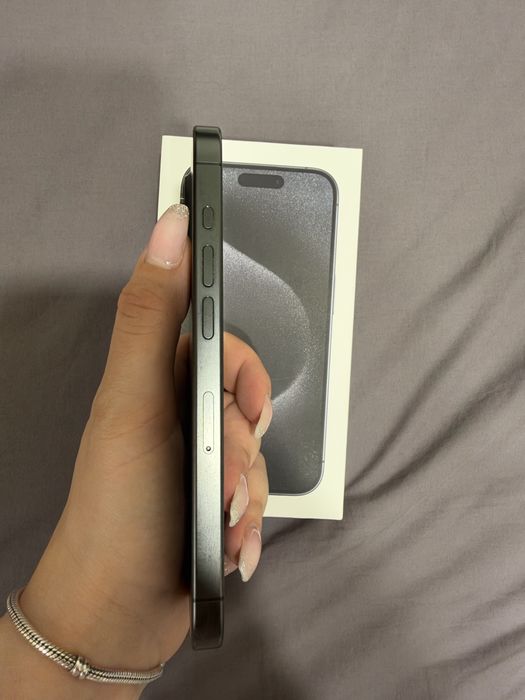 iPhone 15 Pro 256GB
