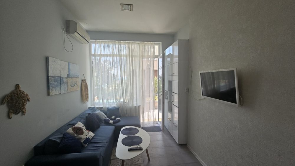 Дава се под наем Двустаен апартамент в Бургас, Сарафово - 55 кв.м за 408 € - Снимка #3