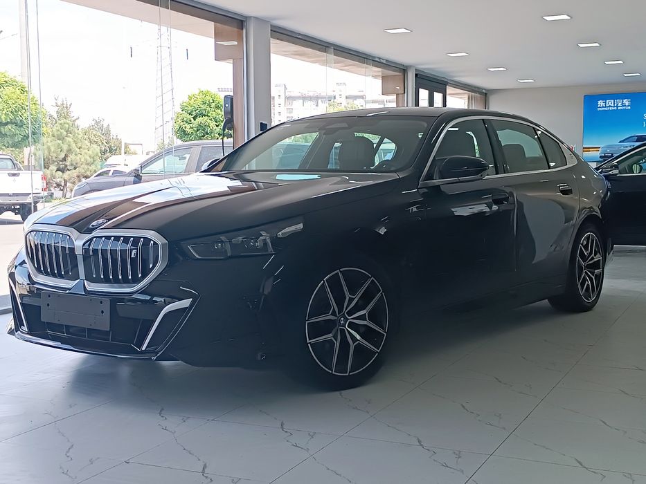 Bmw i5 edrive 40l
