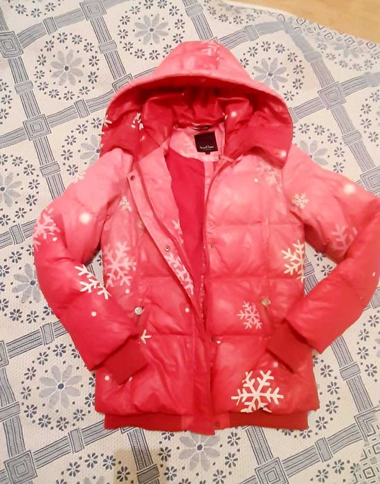 Продам зимние  куртки дешево