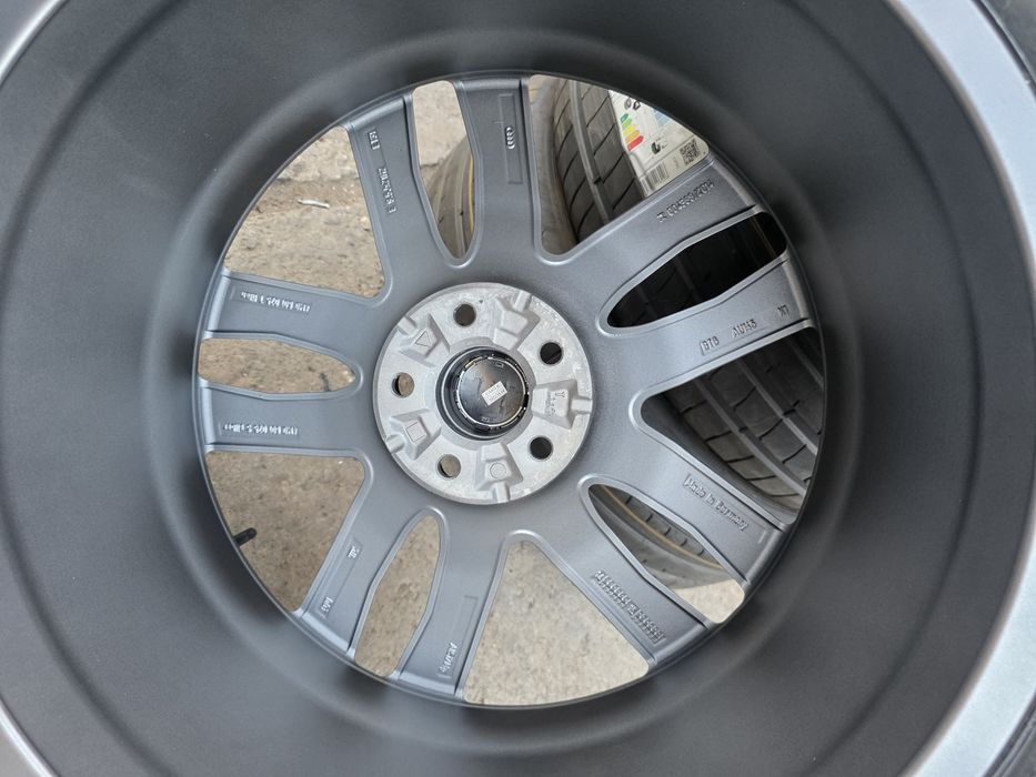Roti de vara pentru  Audi Q7, Q8 pe 21 noi