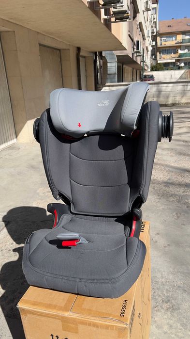 Детско столче за кола висок клас Britax Romer KIDFIX III M 15-36 кг