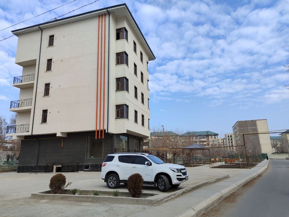 Chevar Baxt orqasida joylashgan 214 kv m