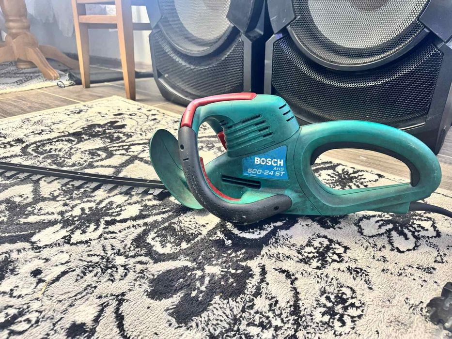 Храсторез Bosch използван