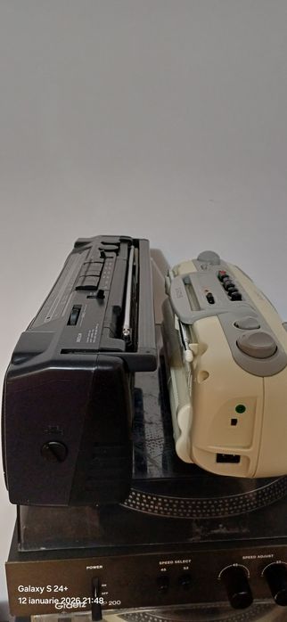 Radiocasetofoan vintage Sanyo