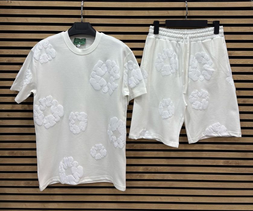 Compleu denim tears