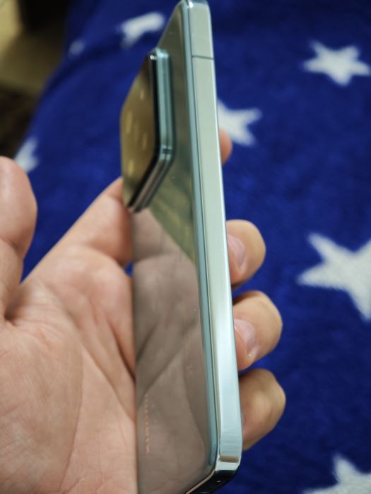 Xiaomi 14, флагманский смартфон