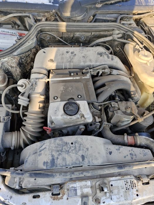 Мерцедес 124 2.5д 113к.с НА ЧАСТИ