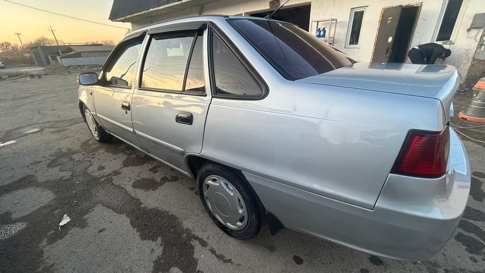 Продам Део нексия 2012