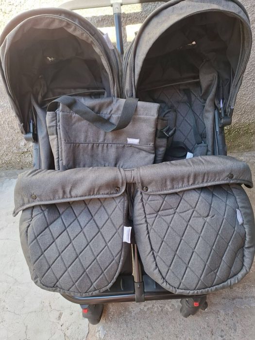 Carucior dublu( gemeni sau copii de varste apropiate)