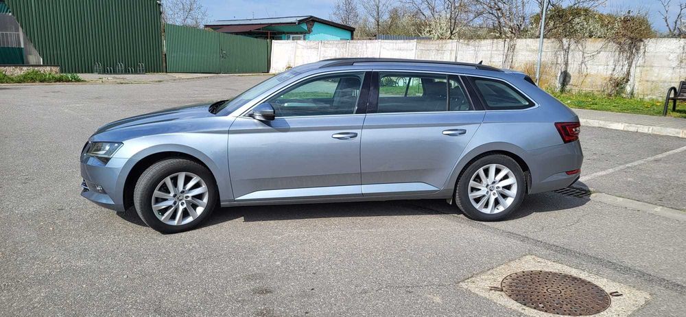 Skoda Superb 2.0 TDI DSG 150 CP TVA DEDUCTIBIL