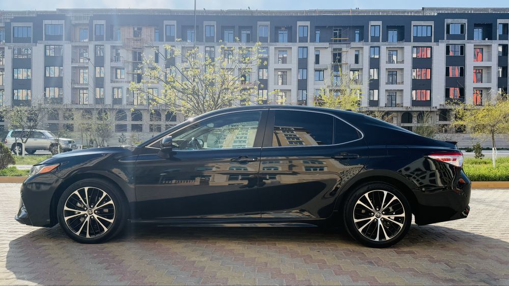 Продам Toyota Camry 70(американец)