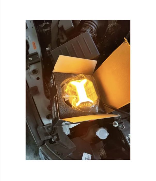 Proiector LED 5.75 inch, spot 12V cu lumina galben-ambar DRL