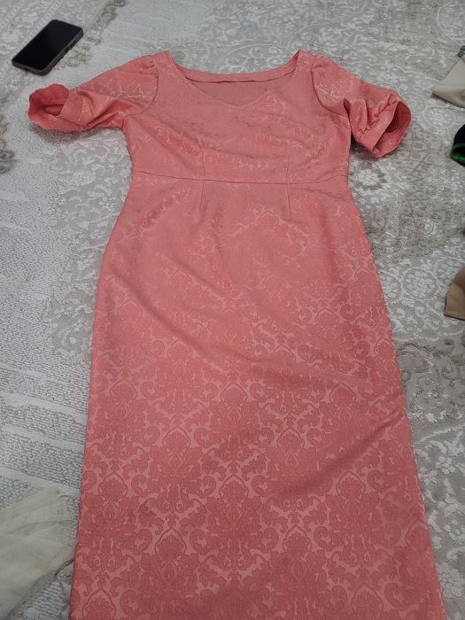 Все платье по 5000 тг