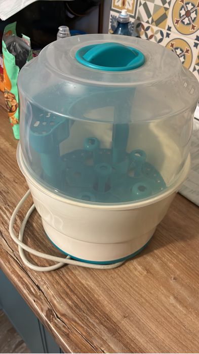 Vand sterilizator biberoane si sticlute lapte pentru nou nascuti