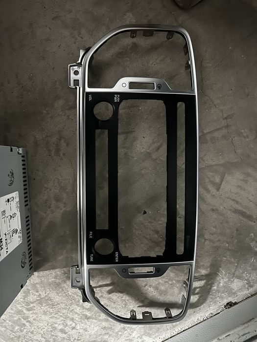 Автомогнитола KIA Sportage