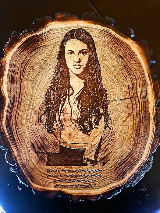 Icoană Lemn Portret Gravură Handmade Foto Cadou