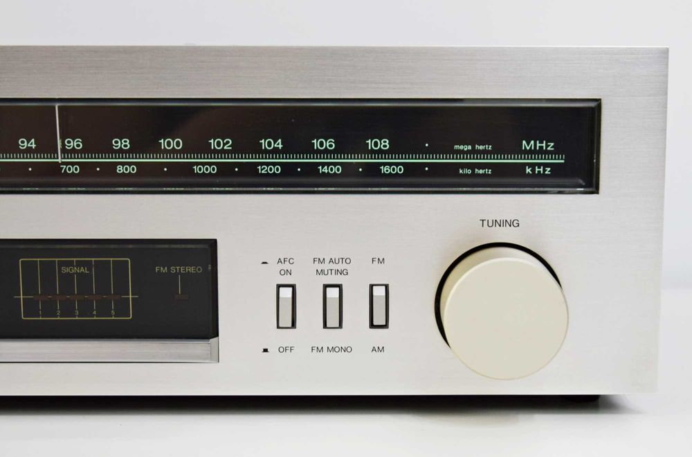 Tuner Denon ST-3380, radio