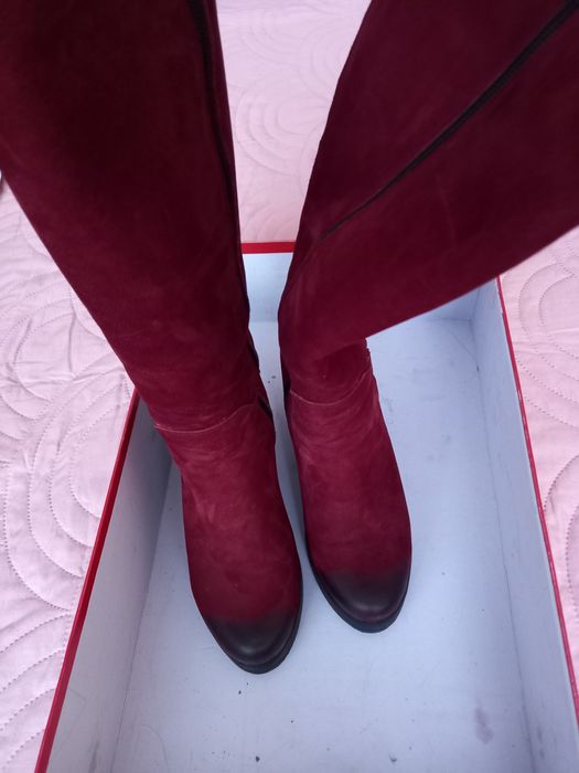 Ботуши от естествен велур