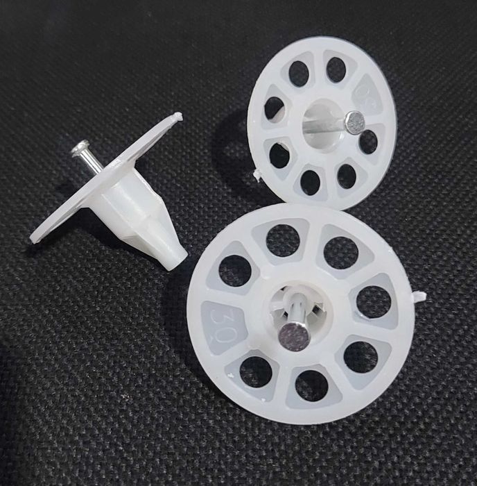 Пластмассовые зонтики шляпки для пеноплекса