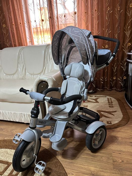 Vand tricicleta Lorelli Neo