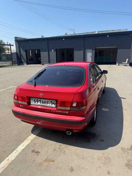 Продам Tayota Carina E