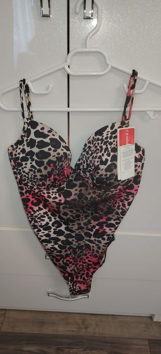 Costum de baie Triumph original.