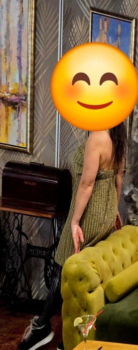 Продавам рокли М размер