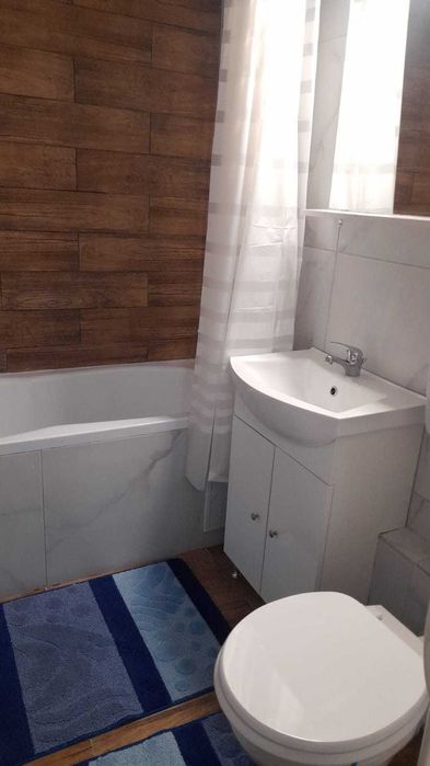 Inchiriez apartament cu 2 camere in Rogerius,str Moldovei