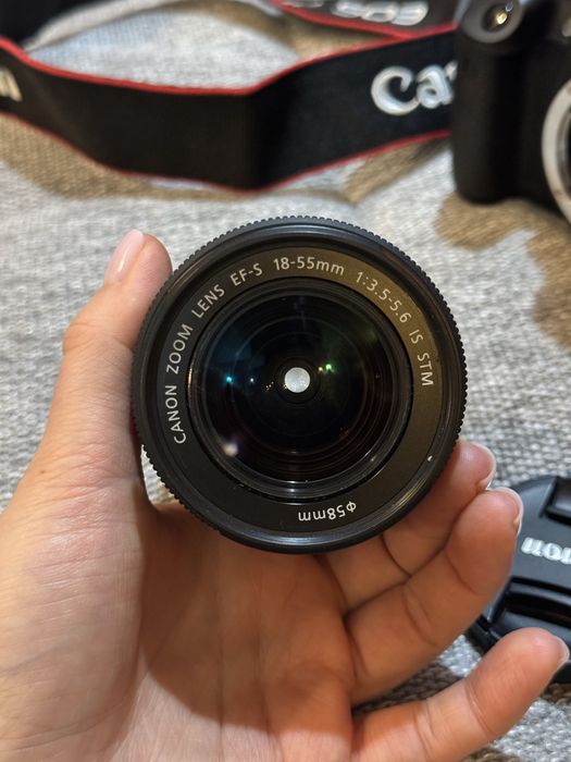 Canon eos 700 D американская версия Rebel T5i