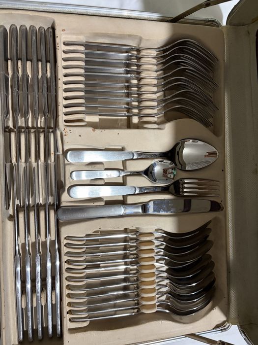 Set tacamuri inox nefolosite