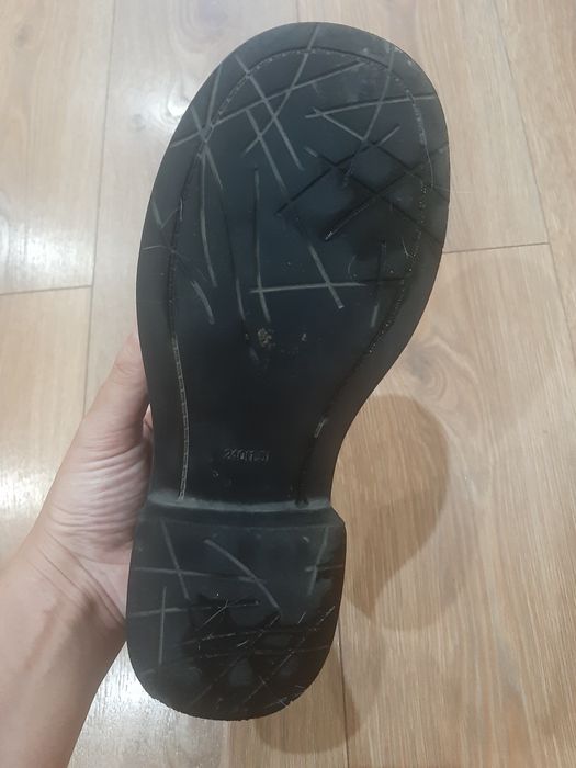 Продам лоферы 36 размера