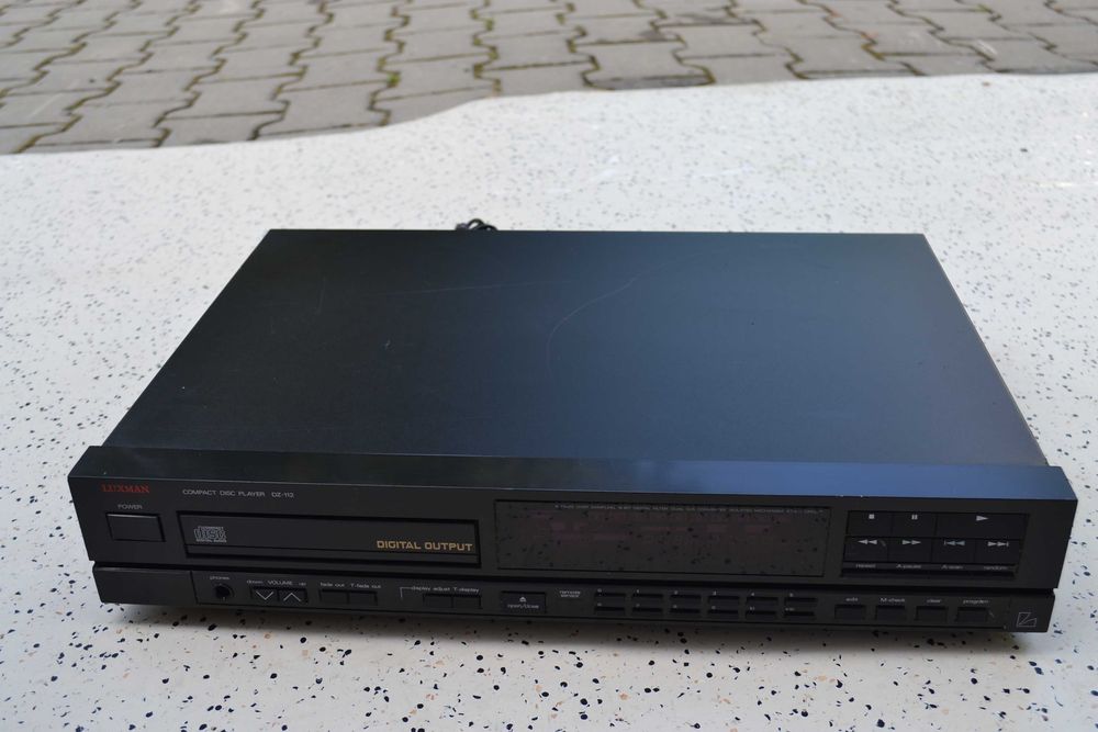 CD player Luxman DZ 112