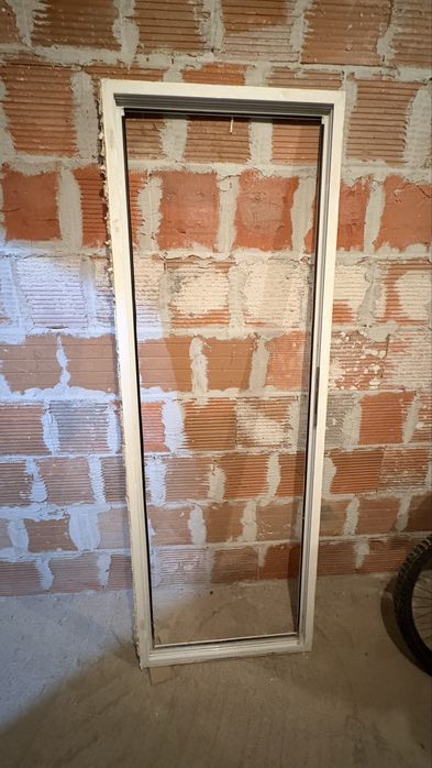 Алуминиева врата за баня с огледала