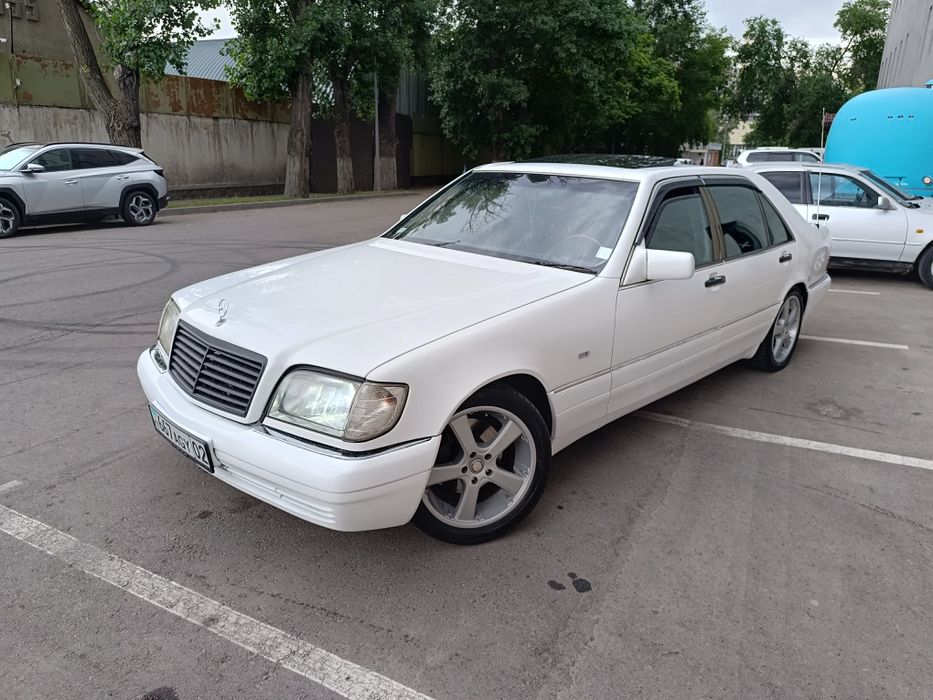 Mercedes Benz W140 S320